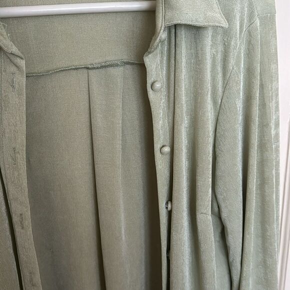 Pervical Green Shirt - 6 - Picture 3 of 5